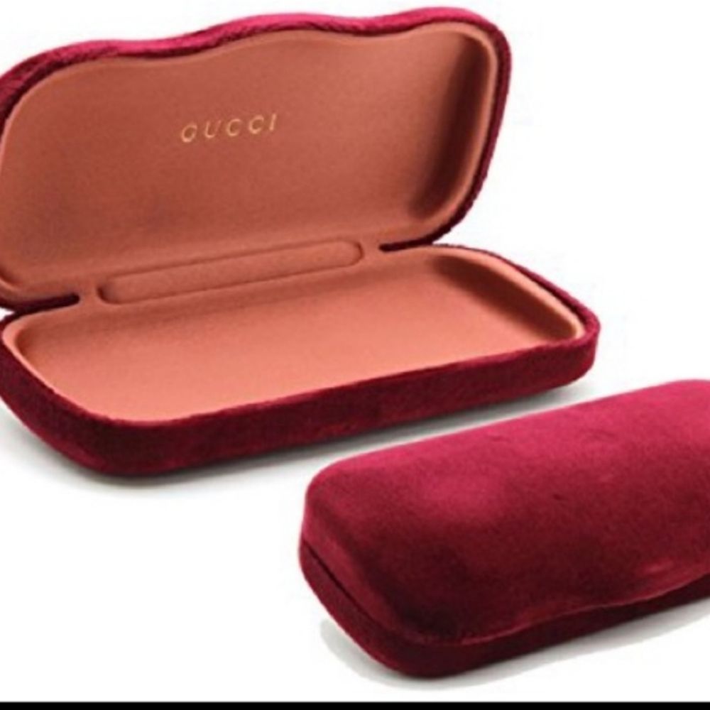 Gucci Authentic Red Velvet Eyewear/Sunglasses Case